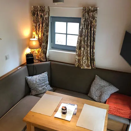 Honeymoon, Kleines Aber Feines Am Chalet